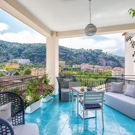 Yourhome - Sersale Πανσιόν