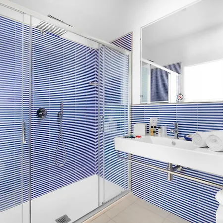 Yourhome - Sersale 4* Σορέντο