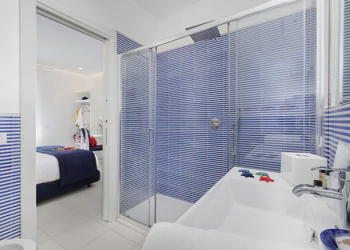 Yourhome - Sersale Penzion 4*