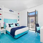 招待所 Yourhome - Sersale 4*
