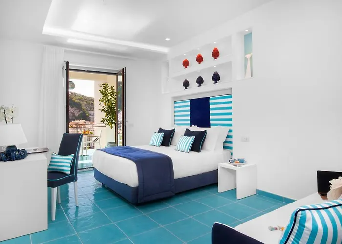 Yourhome - Sersale 4* Сорренто
